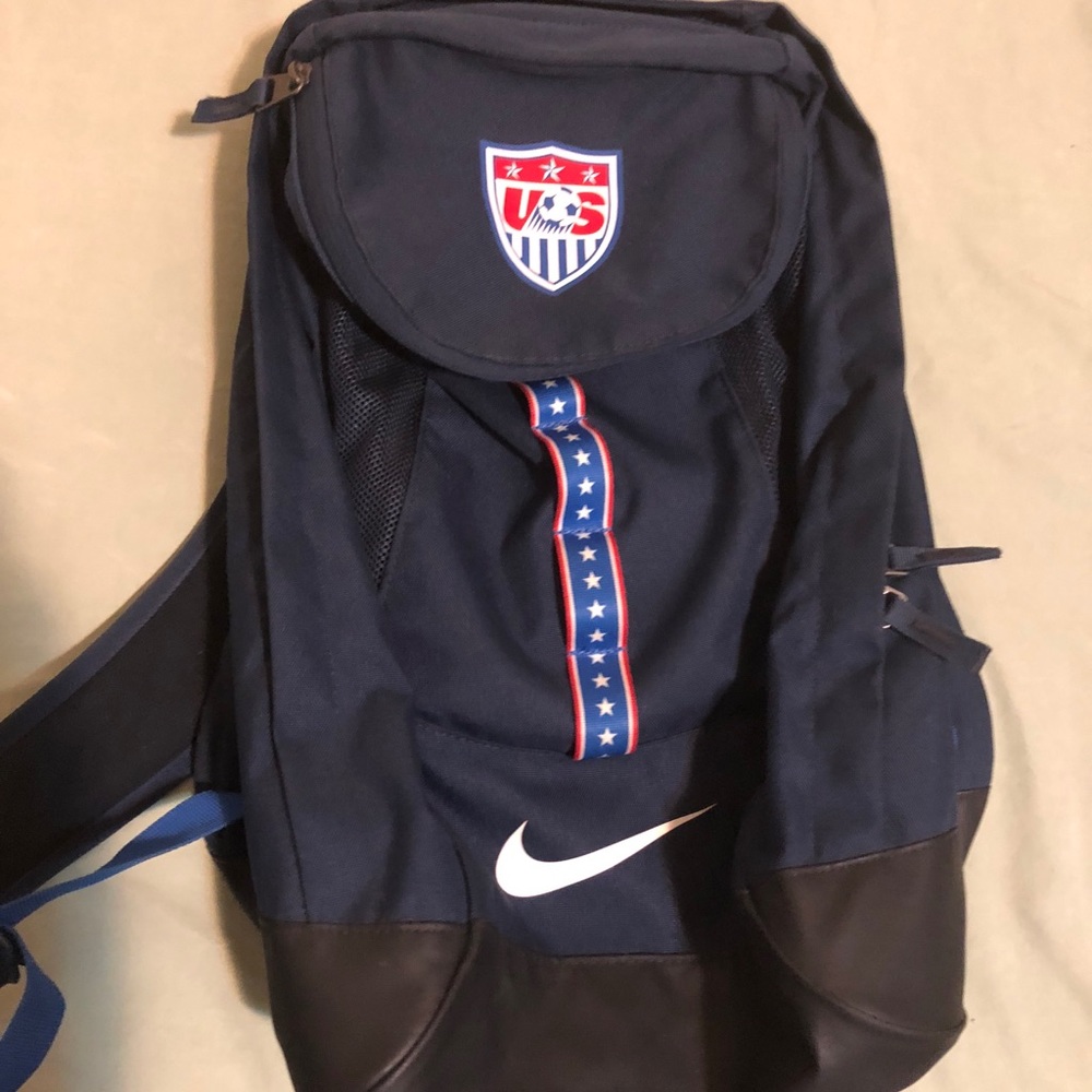 Nike USA soccer Bag Very Good Condition